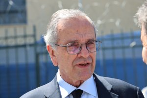 Eski Yunan Başbakanı Antonis Samaras, 28 Ekim için özgürlük mesajı paylaştı