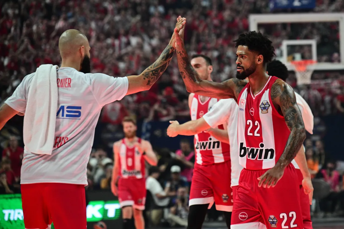 Fransız basketbolcu Evan Fournier, Olympiakos'taki Tyler Dorsey meselesine ilişkin açıklama yaptı