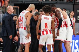 Euroleague tarihinde eşi görülmemiş geri dönüş: Olympiakos 28 sayı geriden gelip Valencia'yı uzatmada devirdi