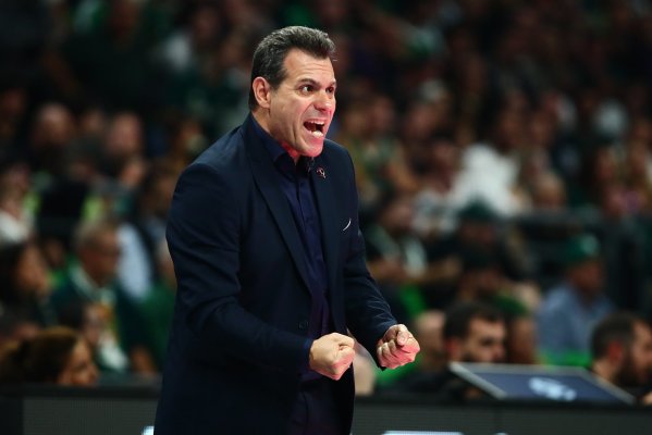 Hapoel'in koçu Itoudis: Panathinaikos'u 91-81 yendik, hâlâ takım kuruyoruz