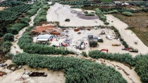 Girit'te şiddetli yağış: Ierapetra'da 23 kişi kurtarıldı, sel ve yol taşkınları