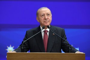 Erdoğan, Türkiye-Libya deniz yetki mutabakatına yönelik AB tepkilerini hukuki dayanaktan yoksun buldu