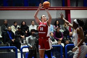 Yunan Olympiakos kadın basketbol takımı, EuroCup şampiyonu Mersin'e 62-89 yenildi