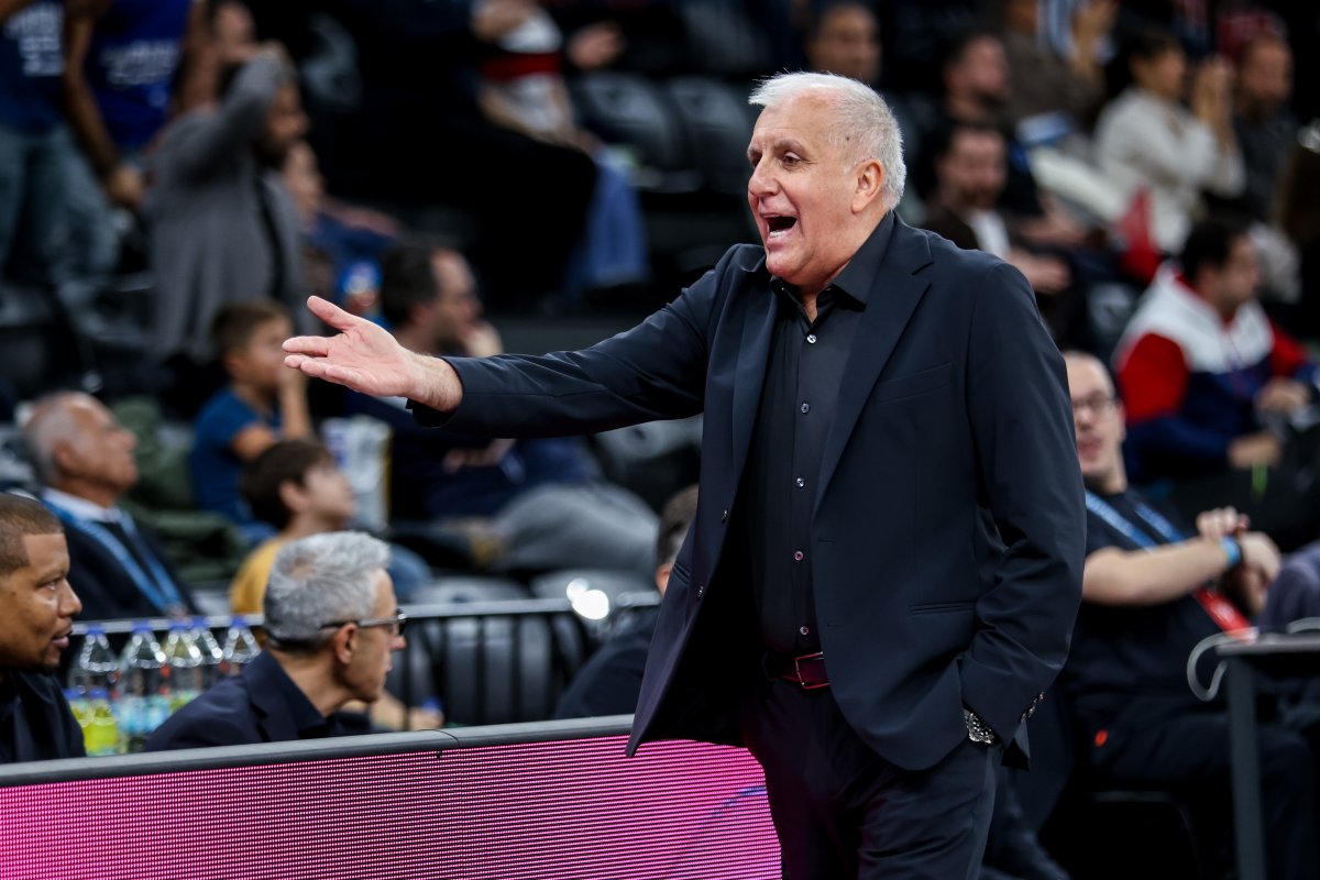 Panathinaikos başantrenörü Obradoviç: Farklı bir Efes ile karşılaştık