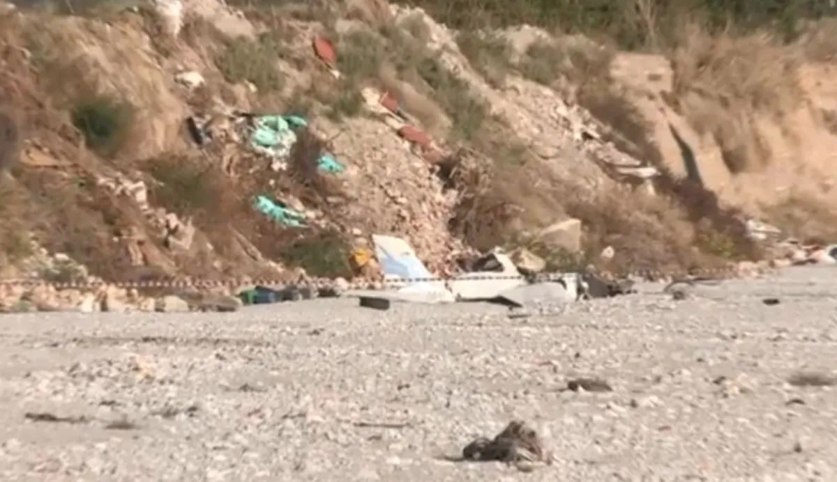 Yunanistan'ın Pieria ilinde tek motorlu uçak düştü: 2 kişi hayatını kaybetti