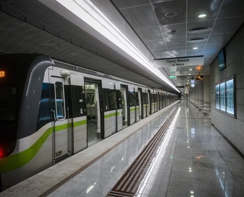 Atina Metro Hattı 3'ün 6 istasyonu, ray çalışması nedeniyle geceleri 21.40'ta kapanacak