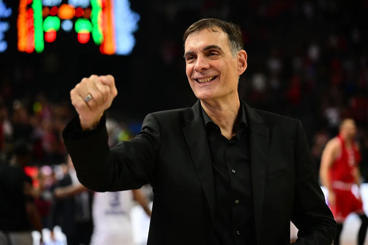Olympiacos koçu Georgios Bartzokas: EuroLeague'de savunma olmadan ilerlemek zor