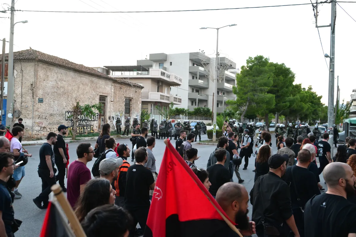 Elefsina'da ölümcül saldırının ardından antifasiste yönelik tehdit iddiası
