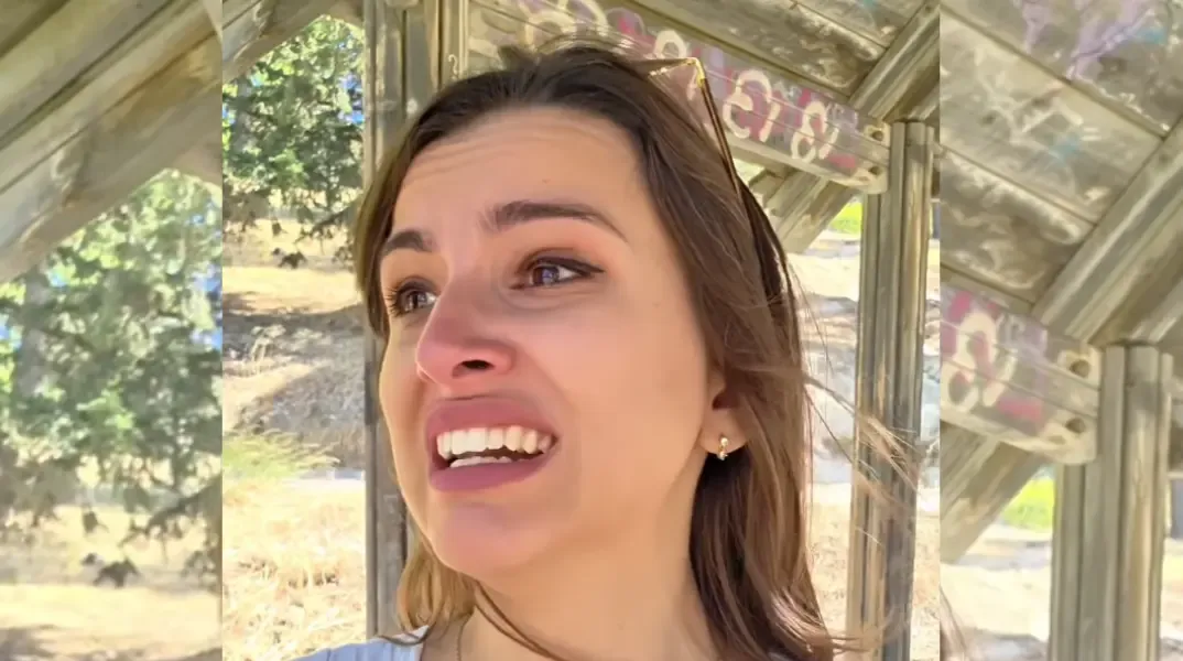 Yunan fenomen Effie Papamichali, 100 bin takipçili Instagram hesabı askıya alınca gözyaşlarına boğuldu