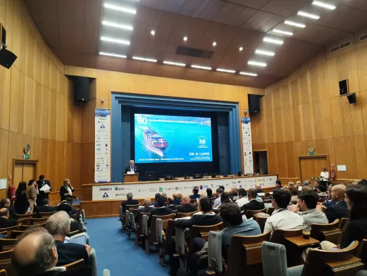 ELINT konferansında: Yunan denizciliği yeşil dönüşüm ve yapay zekâ ile tarihi bir dönemeçte