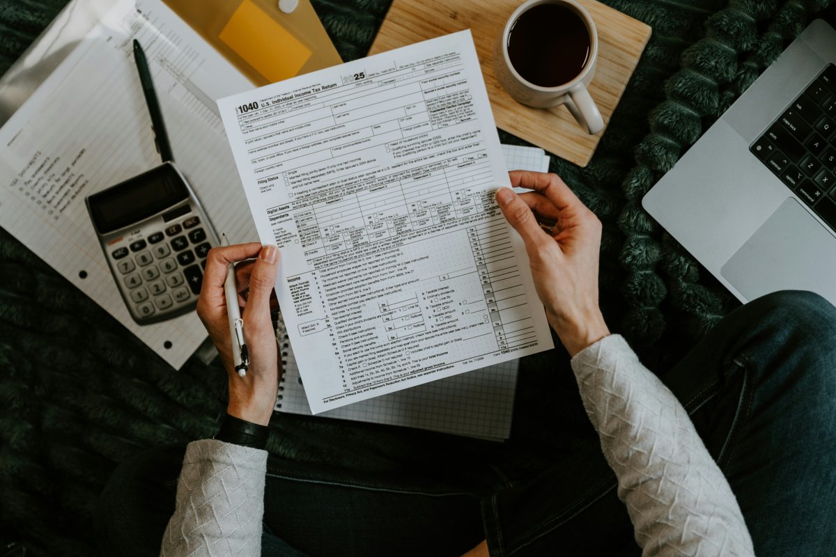 AB istatistik kurumu Eurostat'a göre her iki Yunanlıdan biri beklenmedik harcamaları karşılayamıyor