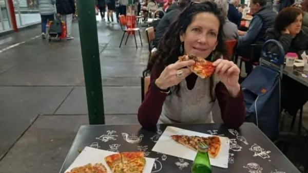 On yıl aradan sonra Melbourne'e dönüş