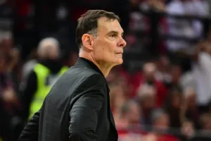 Yunan basketbol takımı Olympiakos, Promitheas maçı için 12 kişilik kadroyu açıkladı