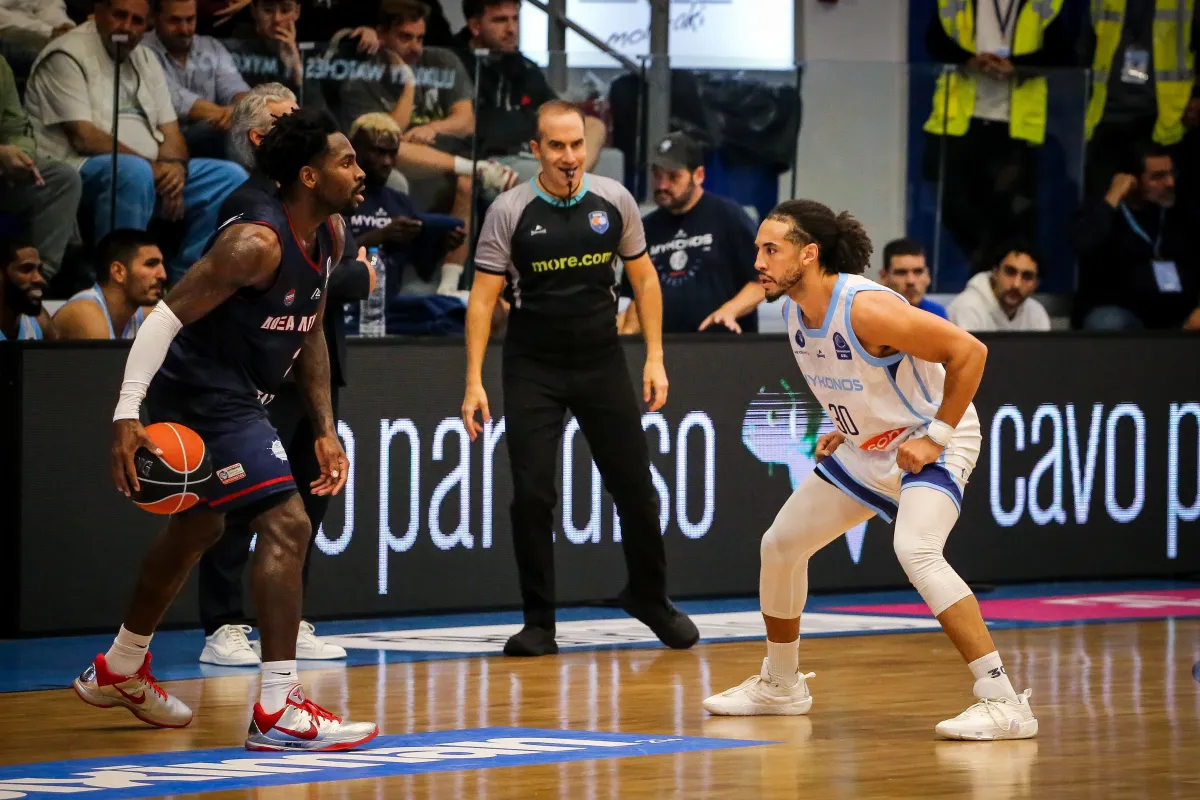 Yunan basketbol takımı Doxa Lefkada, Mykonos Betsson'u 73-59 yenerek sezonun ilk «dublé»sini yaptı