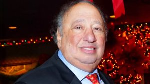 Yunan asıllı iş insanı Catsimatidis, ABD'nin Yunanistan Büyükelçisi Guilfoyle'un görevden alınmasını siyasi saiklere bağlıyor