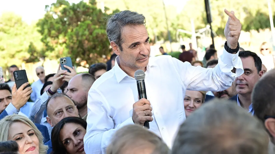 Yunanistan Başbakanı Miçotakis, Türk-Libya mutabakatı gölgesinde parti birliği çalışmasına başladı