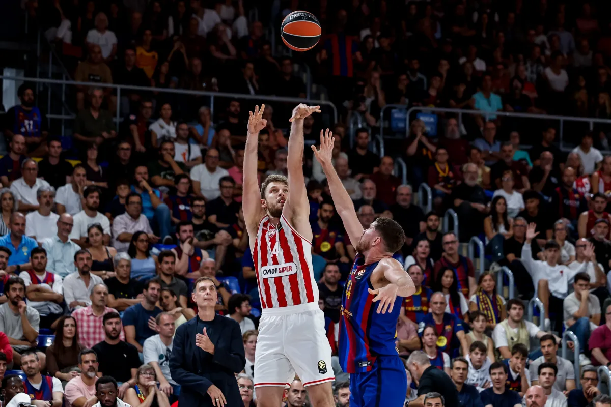 Olympiacos'un forveti Saşa Vezenkov, Euroleague'de 6. haftanın MVP'si seçildi