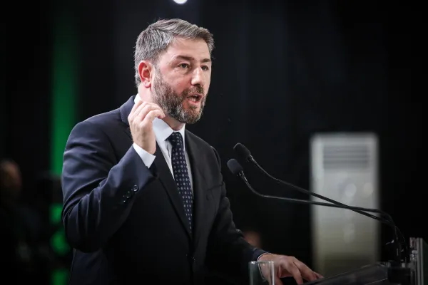PASOK lideri Androulakis, GenRent ile 40 bin yeni ve yenilenmiş konut sözü verdi