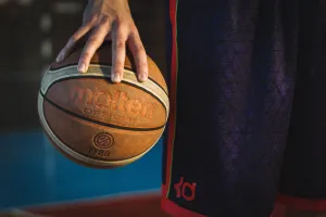 Yunan basketbol skandalında Federasyon Başkanı Liolios'un avukatı: Müvekkilini maç manipülasyonuna bağlayan kanıt yok