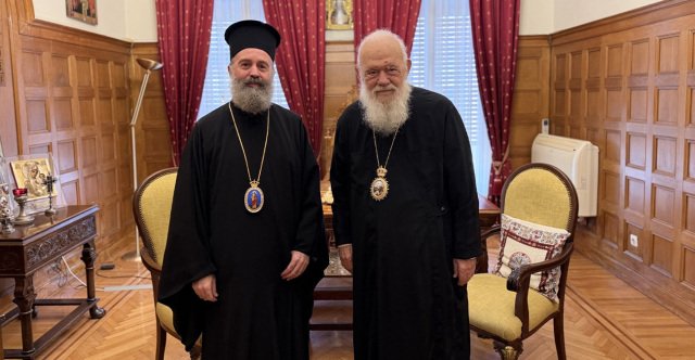 Yunan Kilisesi lideri Ieronymos ile Avustralya Başpiskoposu Makarios, Helenizmin geleceğini görüştü