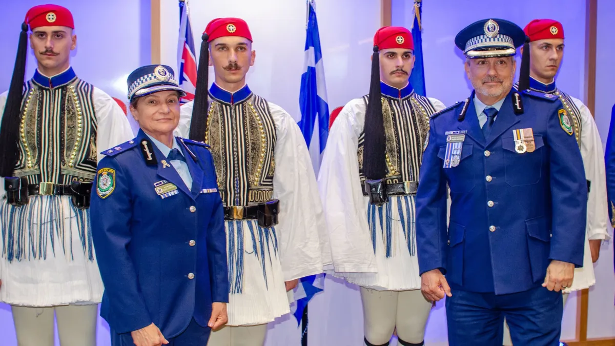 Sidney'deki iş kuruluşu Business Sydney, Yunan Cumhurbaşkanlık Muhafızlarını sıcak bir törenle ağırladı