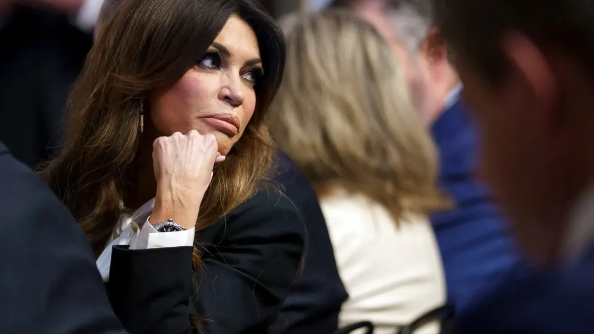 Trump, ABD'nin Atina Büyükelçisi Kimberly Guilfoyle'ı görevden almayı düşünüyor