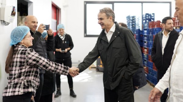 Yunanistan Başbakanı Miçotakis: Hükümet onlarca yıllık sorunları sistematik biçimde çözüyor