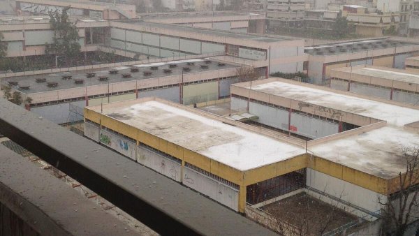 Atina'daki Gkrava okullarındaki gizemli koku: İkinci incelemede de gaz sızıntısı bulunamadı