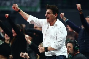 Yunan basketbolu hakkında paylaşım yapan Dimitris Giannakopoulos'a Olympiacos'tan iki şikâyet