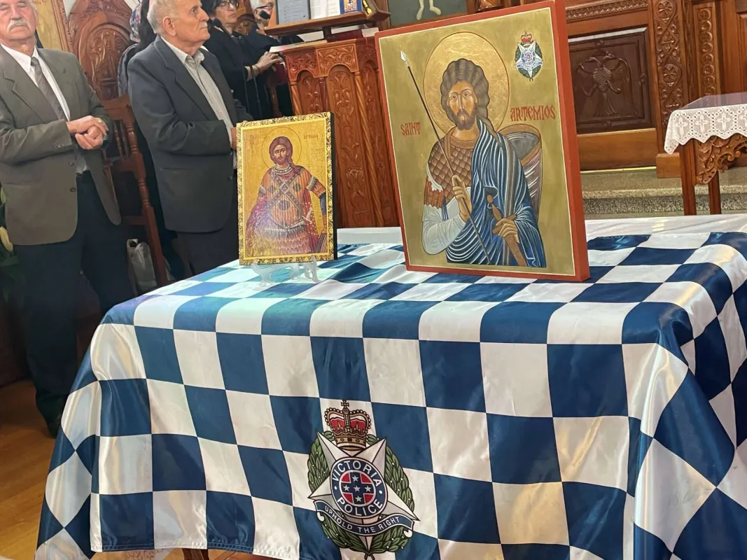 Avustralya'nın Melbourne kentinde Yunan asıllı polisler, koruyucu azizleri Aziz Artemios'u andı