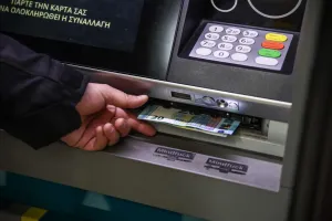 Yunanistan'da sosyal güvenlik kurumu e-EFKA ve istihdam kurumu DYPA, 26-30 Ekim'de 2,53 milyar euro ödeyecek