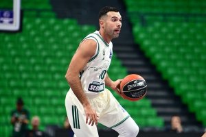 Yunan basketbol kulübü Panathinaikos'un İtalyan Armani Milano maçı kadrosunda Kostas Sloukas yer aldı