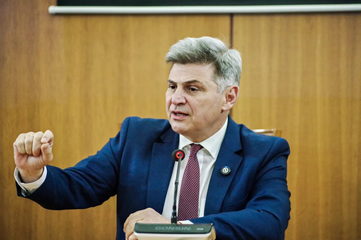 Avrupa Parlamentosu üyesi Nikolas Farantouris, Kövesi'nin tehdit iddialarına Komisyon'dan müdahale istedi