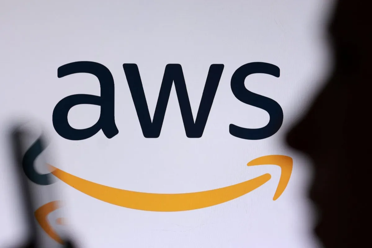 Bulut sağlayıcısı AWS: Yunanistan'da yapay zekâ kullanımı bir yılda %47'ye çıktı