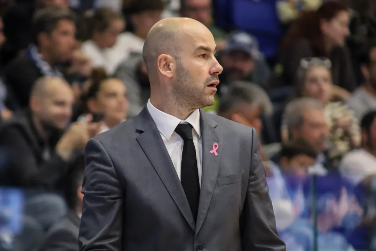 Yunan basketbol takımı Aris'in başantrenörü Vasilis Spanulis: Güzel yaptığımız şeyleri sürdürmeliyiz