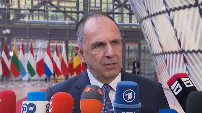 Yunanistan ve Mısır, münhasır ekonomik bölgelerini Kıbrıs'a doğru genişletmeyi görüşüyor