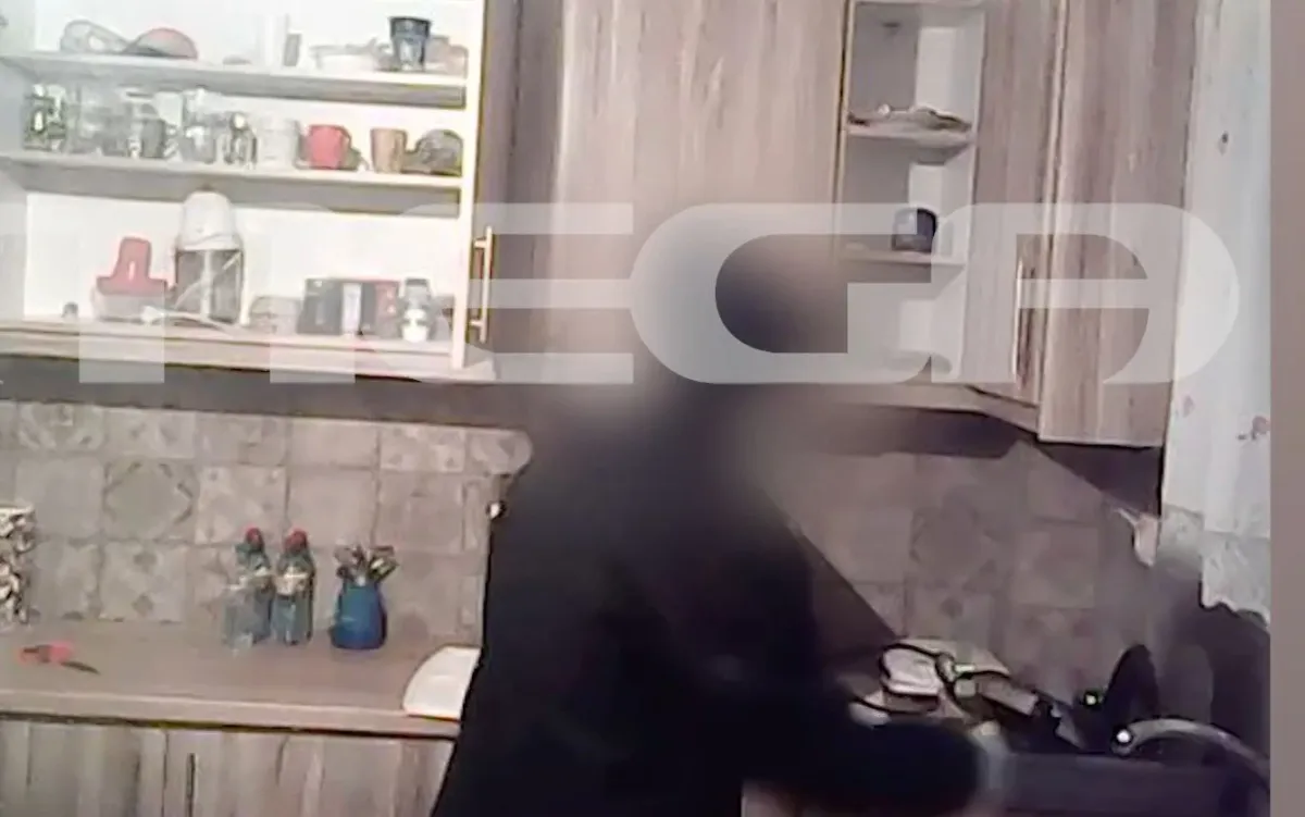 Atina'da eski eşinin yiyeceklerini zehirleyen 41 yaşındaki kadının yeni videoları ortaya çıktı