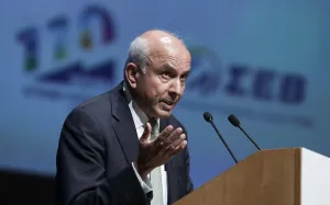 Kanadalı milyarder Prem Watsa, Yunanistan'daki yatırımlarını genişletiyor