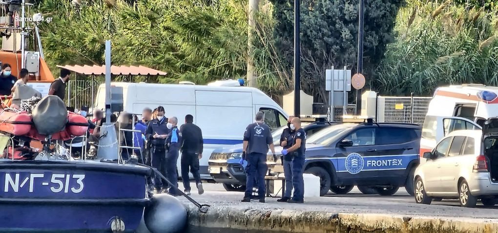 Samos açıklarında sert manevra yapan hız teknesi alabora oldu: 6 kişi öldü
