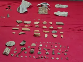 Kuzey Yunanistan'da iki arkeoloji şebekesi çökertildi: 11 gözaltı, liderlerden biri muvazzaf asker