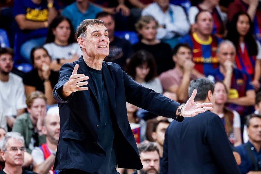 Olimpiyakos başantrenörü Giorgos Bartzokas: “Karakterimizi gösterdik, daha iyi günler geliyor”