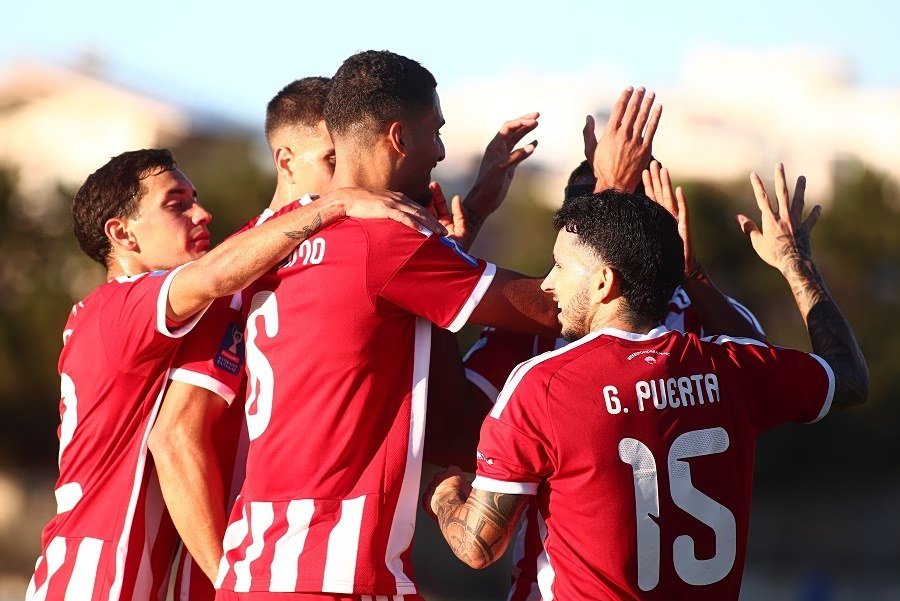 Olympiakos, Kupa'da 2. Lig lideri Markopoulo'yu 2-0 yenerek üst üste 8. galibiyetini aldı