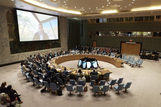 BM Güvenlik Konseyi, Libya'daki misyonun süresini Yunanistan ve Rusya'nın çekimserliğiyle uzattı