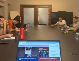 Yunan ΕΛΑΣ partisinin Siyasi Komite Sekreteri Hatzigiannakis, gençlik iletişim ekibiyle bir araya geldi: Hedefli faaliyetler geliyor