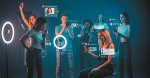 Yunanistan'ın vergi otoritesi AADE, 100 milyon euroyu aşan influencer pazarını incelemeye aldı