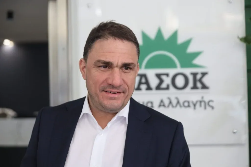Yunanistan'daki PASOK Sözcüsü Tsoukalas: Solcu SYRIZA ile iş birliği için hiçbir düzeyde görüşme yapılmadı