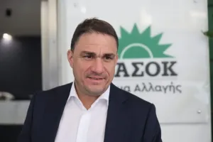 Yunanistan'daki PASOK Sözcüsü Tsoukalas: Solcu SYRIZA ile iş birliği için hiçbir düzeyde görüşme yapılmadı