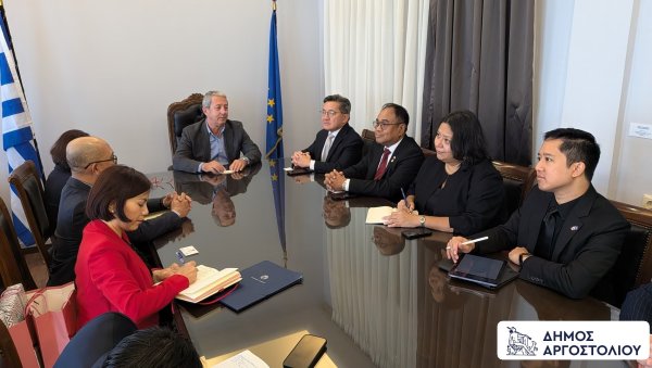 Kefalonya'da Argostoli Belediyesi'ni Tayland, Filipinler, Vietnam ve Endonezya heyetleri ziyaret etti