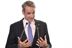 Yunanistan Başbakanı Miçotakis, Suudi Arabistan'a duyurulmamış bir ziyaret yapacak