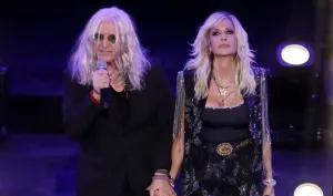 Anna Vissi: Besteci Karvelas, OAKA konserini durdurmak için 1,5 milyon euro istedi